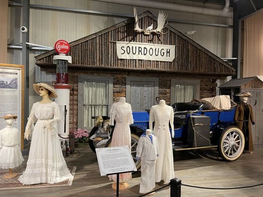 Fountainhead Antique Auto Museum by null