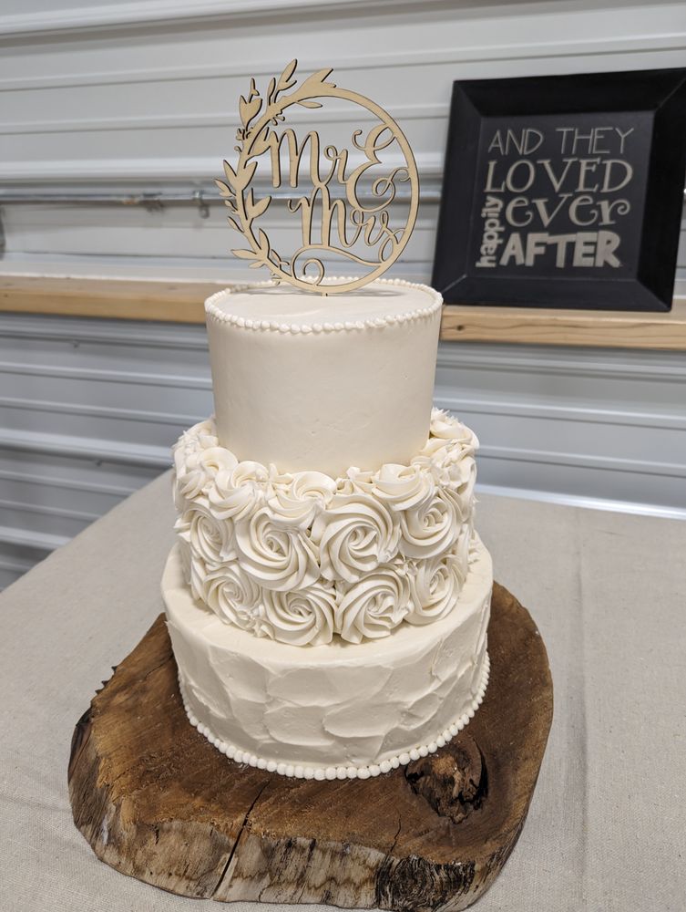 Linda's Bakery Logo