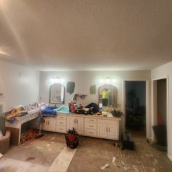 EW Handyman Service