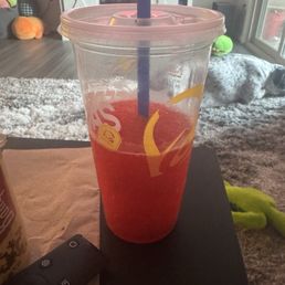 Just got this from delivery order. Whoever poured this can suck me off. Just got this from delivery order. Whoever poured this can suck me off.