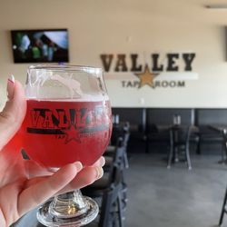 Valley Taproom - Cinn-ful Cran- Locust Cider