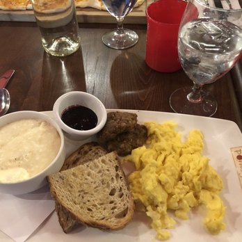 Pomegranate Bistro - Breakfast plate w/ grits - Breakfast & Brunch Near Me - Redmond, Washington Pomegranate Bistro - Breakfast plate w/ grits - Breakfast & Brunch Near Me - Redmond, Washington