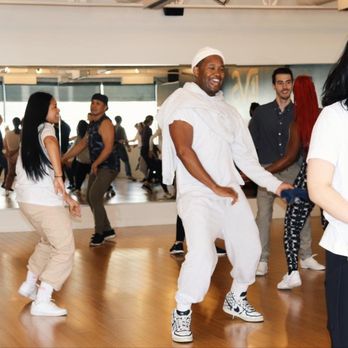 Dance Vancouver Studio , Salsa Lessons - Photo - Dance Studios Near Me - Vancouver, British Columbia Dance Vancouver Studio , Salsa Lessons - Photo - Dance Studios Near Me - Vancouver, British Columbia
