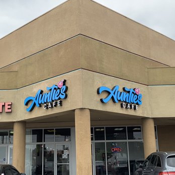 Aunties Cafe - Breakfast & Brunch Near Me - Gardena, California