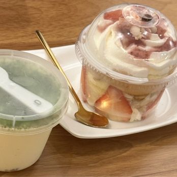 Sugar Miss Tea Cafe - Desserts Near Me - Brooklyn, New York