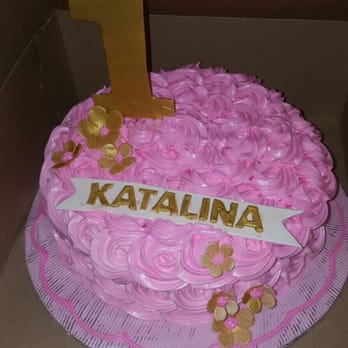 Cakes By Mia - Bakeries Near Me - West New York, New Jersey