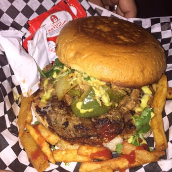 Foreign Policy - Mexican burger! Really good! - Food Trucks Near Me