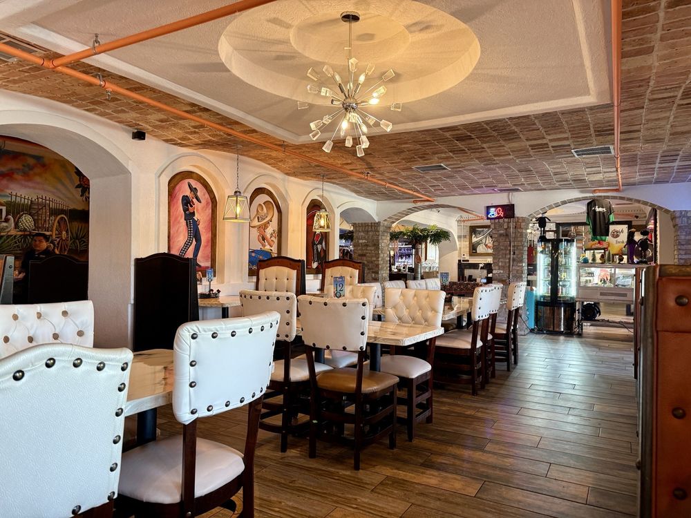 Pedro's Tacos & Tequila Bar - Gulf Breeze
