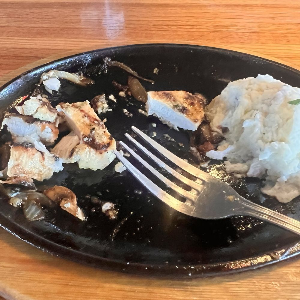 Applebee's Grill + Bar - Grilled Chicken Breast and shrimp - American Near Me - La Habra, California Applebee's Grill + Bar - Grilled Chicken Breast and shrimp - American Near Me - La Habra, California