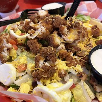 Hut’s Hamburgers - Crispy Chicken Chef - Burgers Near Me - Austin, Texas Hut’s Hamburgers - Crispy Chicken Chef - Burgers Near Me - Austin, Texas