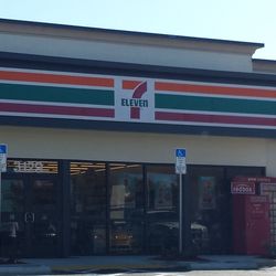 7-Eleven - 7-Eleven in Cape Coral