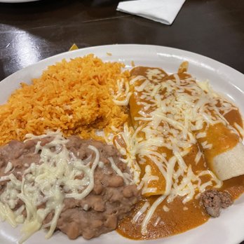 El Amigo Mexican Restaurant - Enchilada (1) - Mexican Near Me - Kannapolis, North Carolina El Amigo Mexican Restaurant - Enchilada (1) - Mexican Near Me - Kannapolis, North Carolina