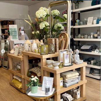 Tomlinsons - Homewares brands include Broste, Madam Stoltz, House Doctor and Quail Ceramics - Women's Clothing Near Me - London, XGL
