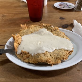 Walker's Cafe - Chicken Fried Steak - American Near Me - Madisonville, Texas