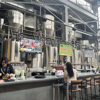 Bluejacket - Bar - Breweries Near Me - Washington, DC, District of Columbia