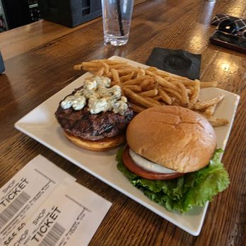 Hanks Chop Shop - Bison burger - Casinos Near Me - West Yellowstone, Montana Hanks Chop Shop - Bison burger - Casinos Near Me - West Yellowstone, Montana