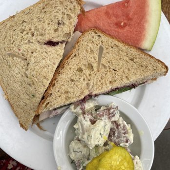 High Hand Cafe - Turkey Sandwich - New American Near Me - Loomis, California