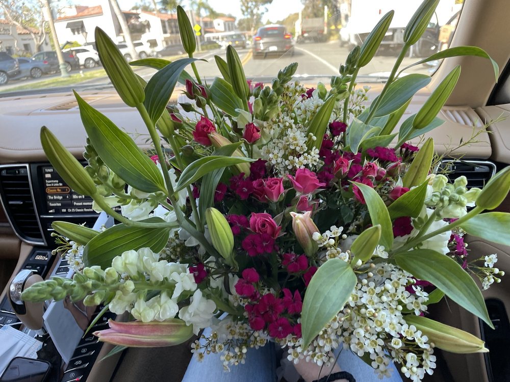 MONTECITO FLOWERS Updated August 2024 15 Photos & 25 Reviews 1200