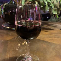 Sip D' Vine