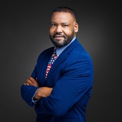 Narratus Media - Headshot with Jason