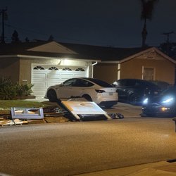 City of Lakewood City Hall - Having parties most nights (keeping me up), trash OVER THE CURB, letting THEIR FRIENDS PARK wherever they want! WOW!