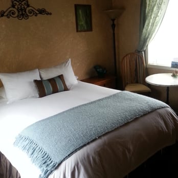 Lucia Lodge - Bed & Breakfast Near Me - Big Sur, California Lucia Lodge - Bed & Breakfast Near Me - Big Sur, California