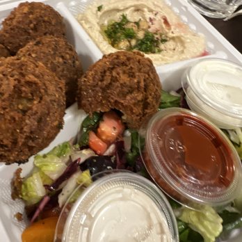 Palmyra Mediterranean House - Falafals - Middle Eastern Near Me - Etobicoke, Ontario Palmyra Mediterranean House - Falafals - Middle Eastern Near Me - Etobicoke, Ontario