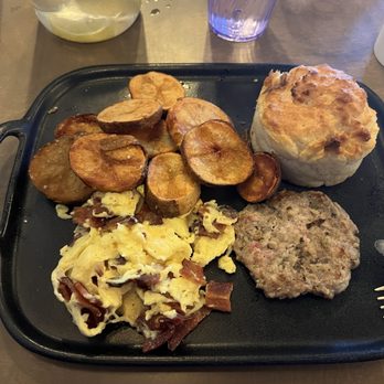 New Day Eatery - Traditional breakfast - Juice Bars & Smoothies Near Me - Port Angeles, Washington