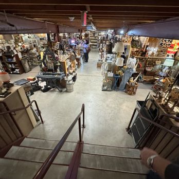 Rhode Island Antiques Mall - Antiques Near Me - Pawtucket, Rhode Island Rhode Island Antiques Mall - Antiques Near Me - Pawtucket, Rhode Island