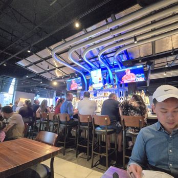 Yard House - New American Near Me - Chula Vista, California
