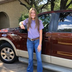 E & T Automotive - E & T gave this used truck a once over and thumbs up, which made our daughter super happy! Super knowledgeable and incredibly trustworthy!