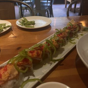 Umi Sake House - mona lisa roll - Sushi Bars Near Me - Seattle, Washington Umi Sake House - mona lisa roll - Sushi Bars Near Me - Seattle, Washington