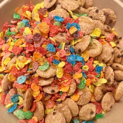 Milk & Cream Cereal Bar by null