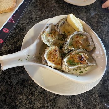 Carriage House - Char-Grilled Oysters - Wine Bars Near Me - Jericho, New York