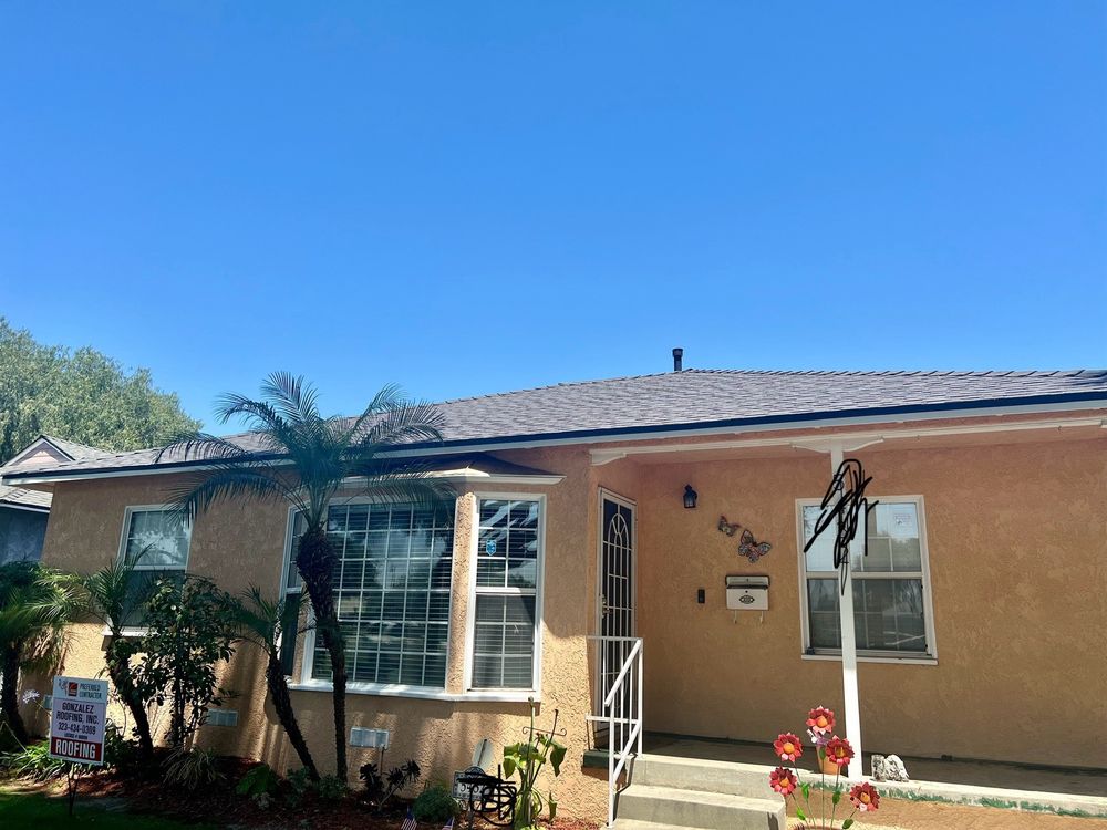 Slide of Gonzalez Roofing