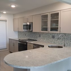 Gunyou Homes - Shorewood Villas Kitchen Remodel