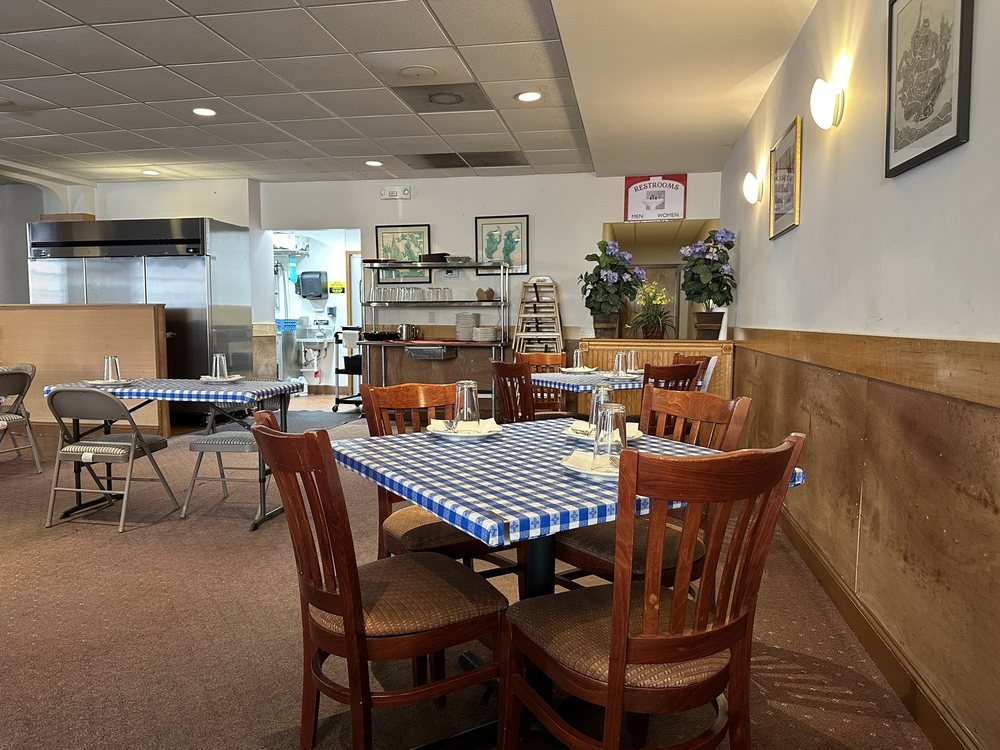 Mandalay Restaurant & Cafe
