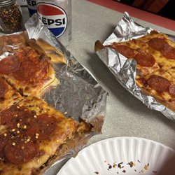 Captain Pizza - Their daily deal