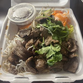 Saigon Flavor - Beef bun - Vietnamese Near Me - Ridgecrest, California