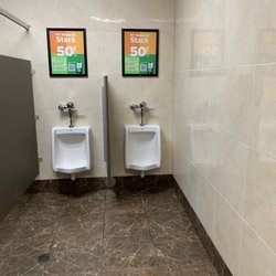 MAPCO Mart - Restroom