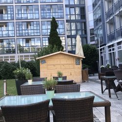 Theos Lounge - Strandbarhütte
