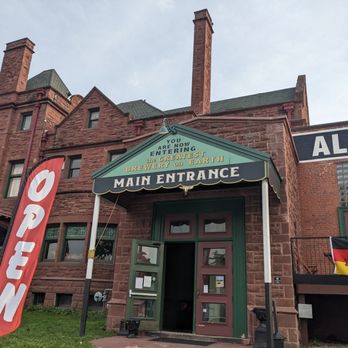 AL. Ringling Brewing - Al Ringling Brewing, Baraboo - Brewpubs Near Me - Baraboo, Wisconsin