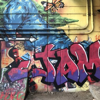 Garfield Park - Awesome graffiti! - Parks Near Me - Washington, DC, District of Columbia Garfield Park - Awesome graffiti! - Parks Near Me - Washington, DC, District of Columbia