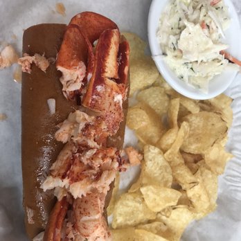Sam's Chowder House - Lobster roll - Seafood Near Me - Half Moon Bay, California Sam's Chowder House - Lobster roll - Seafood Near Me - Half Moon Bay, California