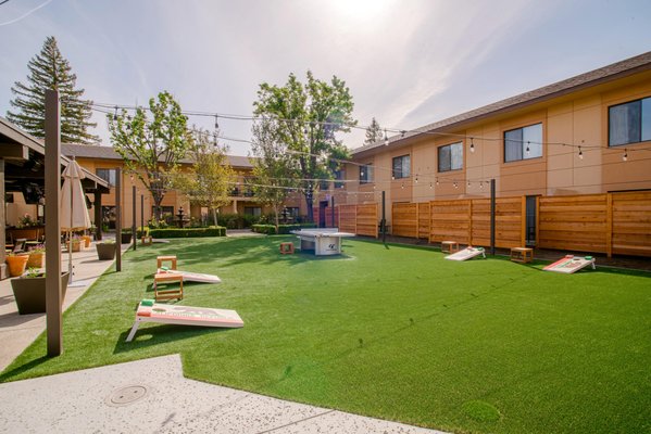 South Yard by null