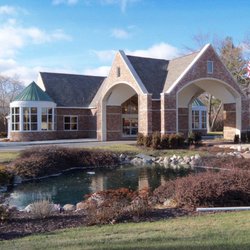 Manoogian Manor