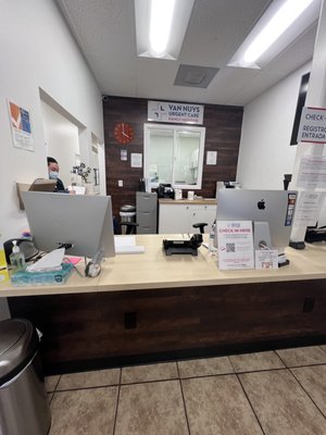 VAN NUYS URGENT CARE FAMILY MEDICINE - Updated July 2026 - 12 Photos ...