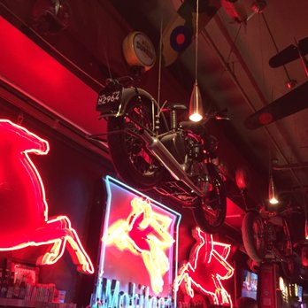 Kelly's Olympian - Cool bar! - Dive Bars Near Me - Portland, Oregon Kelly's Olympian - Cool bar! - Dive Bars Near Me - Portland, Oregon