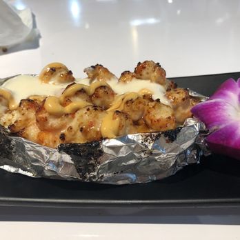Bento Revolving Sushi - Baked Lobster Roll, another favorite! - Sushi Bars Near Me - Fair Oaks, California