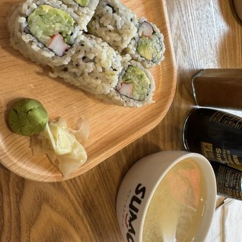 Sumo - California roll - Sushi Bars Near Me - University City, Missouri